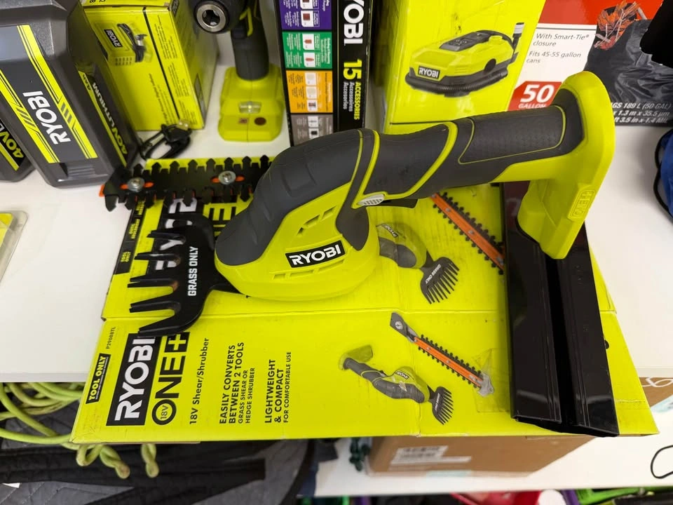 Ryobi 18V Grass Shear and Shrubber Trimmer - photo 4
