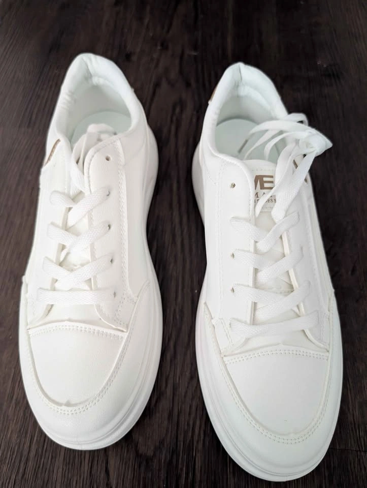 Brand new male white sneakers - photo 4
