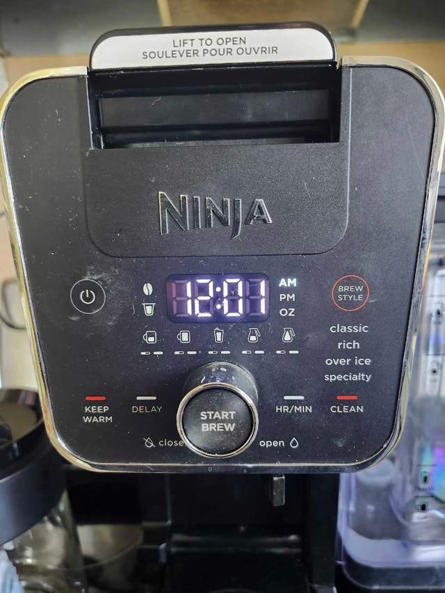 Ninja Dual Brew Coffee Maker - photo 2