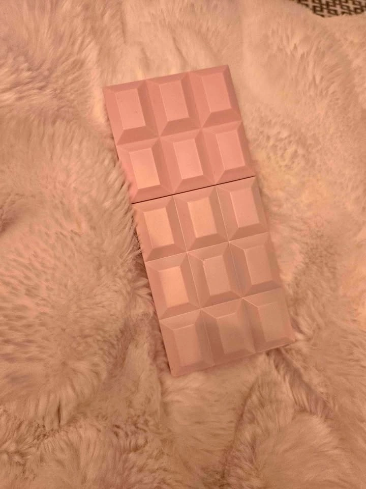 Sweet Tooth - Sabrina Carpenter