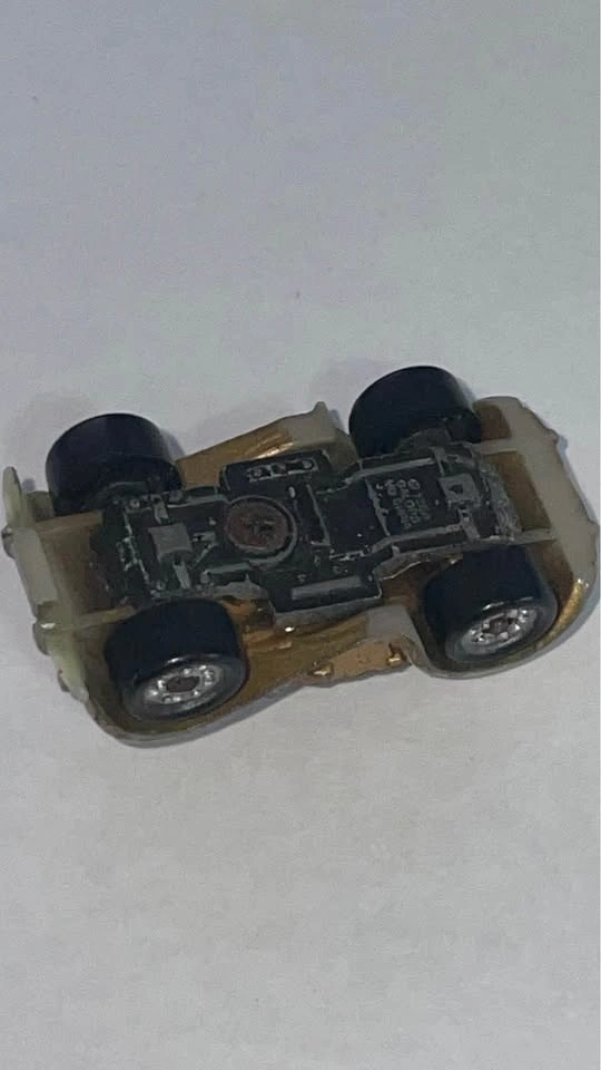 Micro Machines Diecast Car Vintage 1930s Classic Metallic Gold M - photo 5