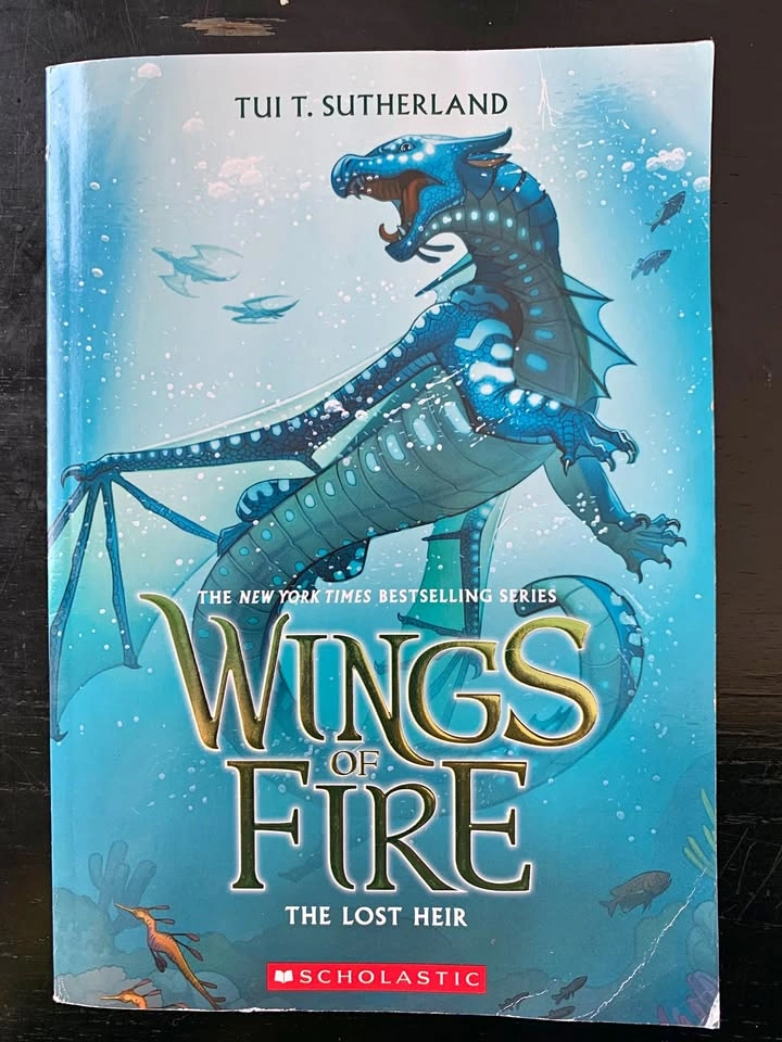 The Lost Heir (Wings of Fire #2) Paperback – 2013
