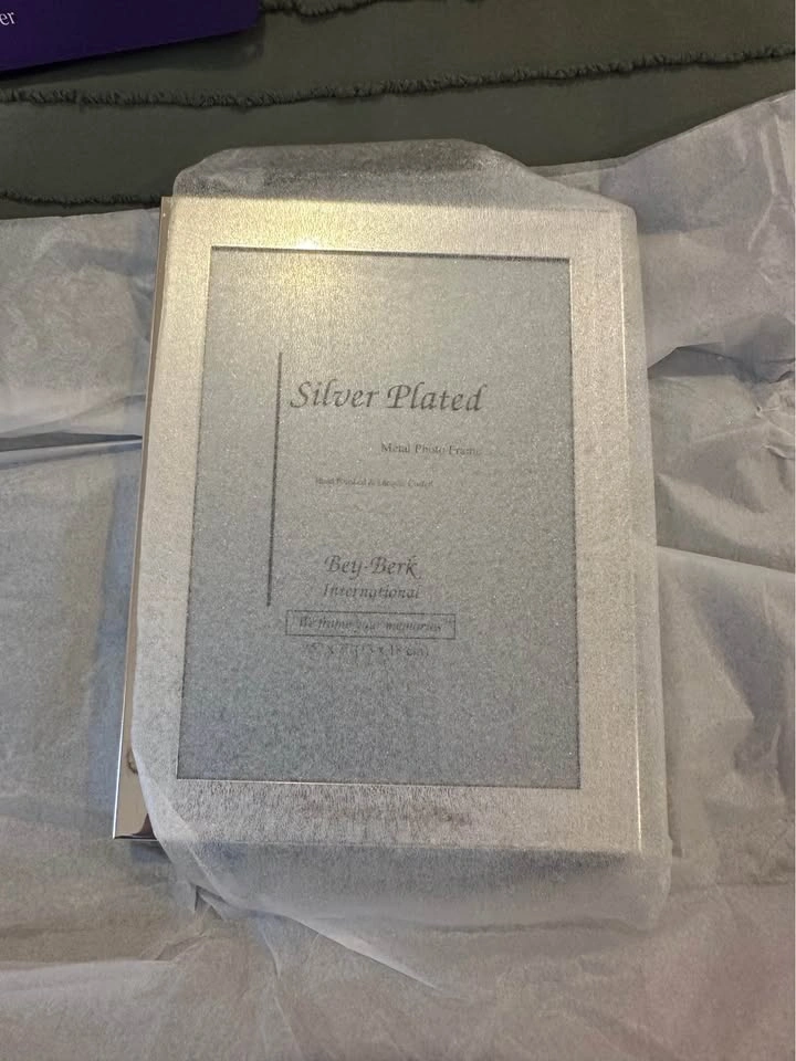 Northwestern / Kellogg Silver Plated Picture Frame - photo 3