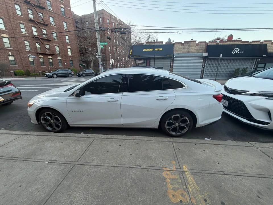 2019 Chevrolet Malibu RS Sedan 4D - photo 5