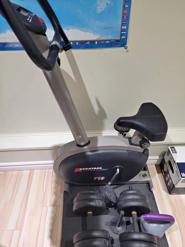 Advantage Fitness 710 Stationary Bike