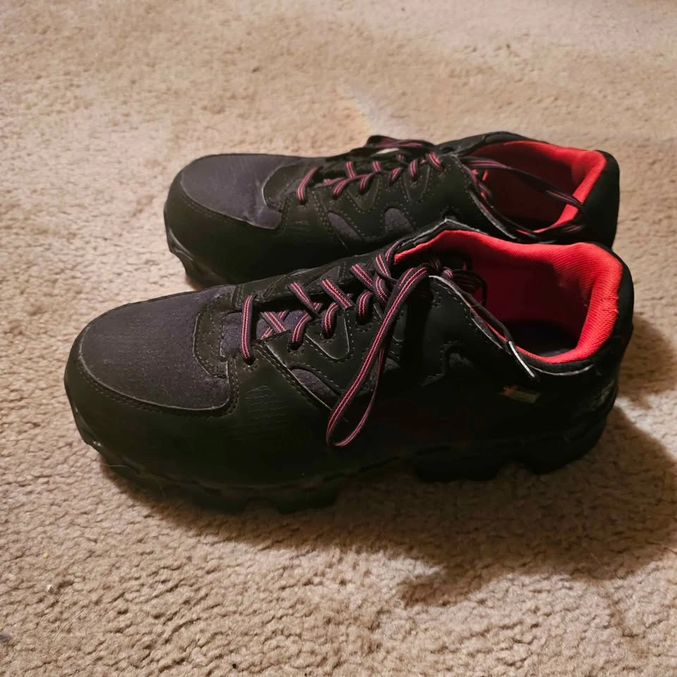 Men's Timberland Steel Toe Shoes (Size 8.5W) - photo 4