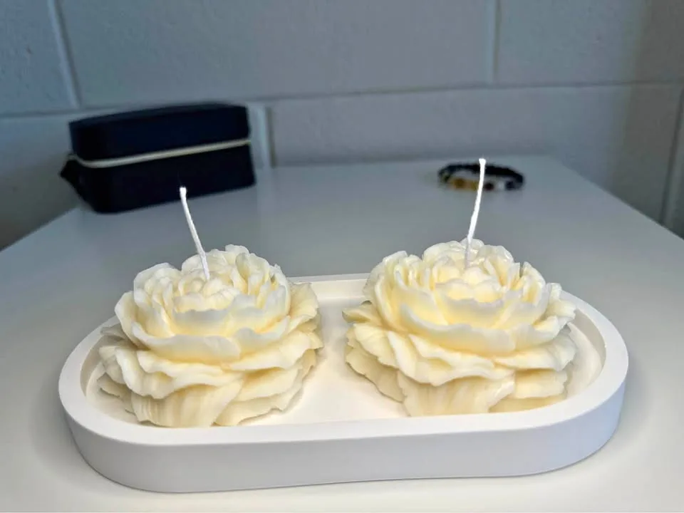 Peony Flower Candle Set with Tray thumbnail