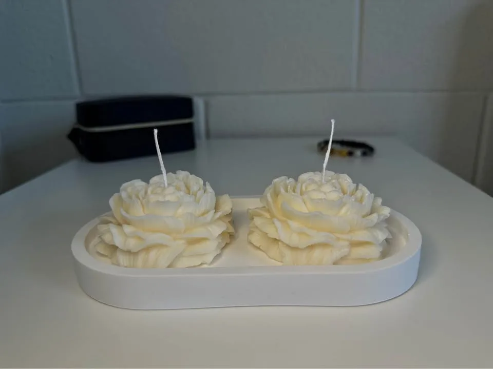 Peony Flower Candle Set with Tray image indicator(2)