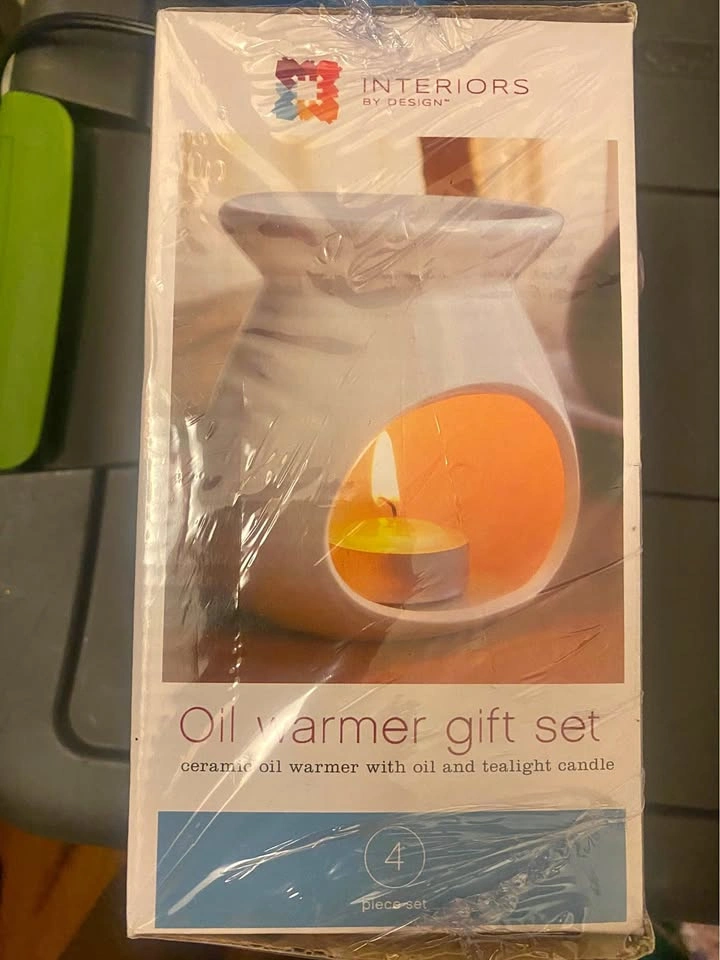 Oil warmer gift set