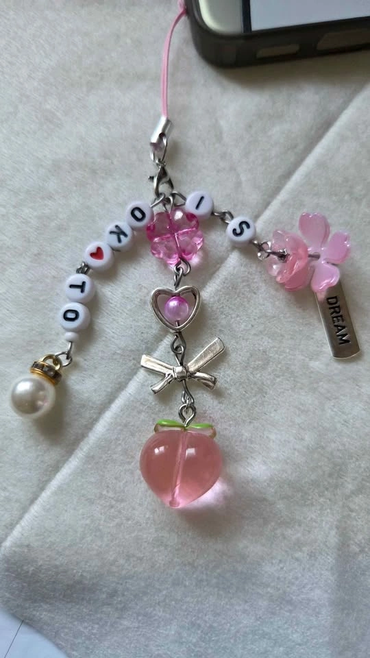 ✨ Motivational "It Is OK To Dream" Multistrand Phone Charm ✨ - photo 2