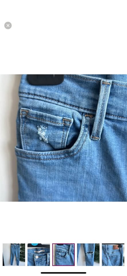 Levi’s 720 High Rise Super Skinny Jeans - Size 26 - photo 3