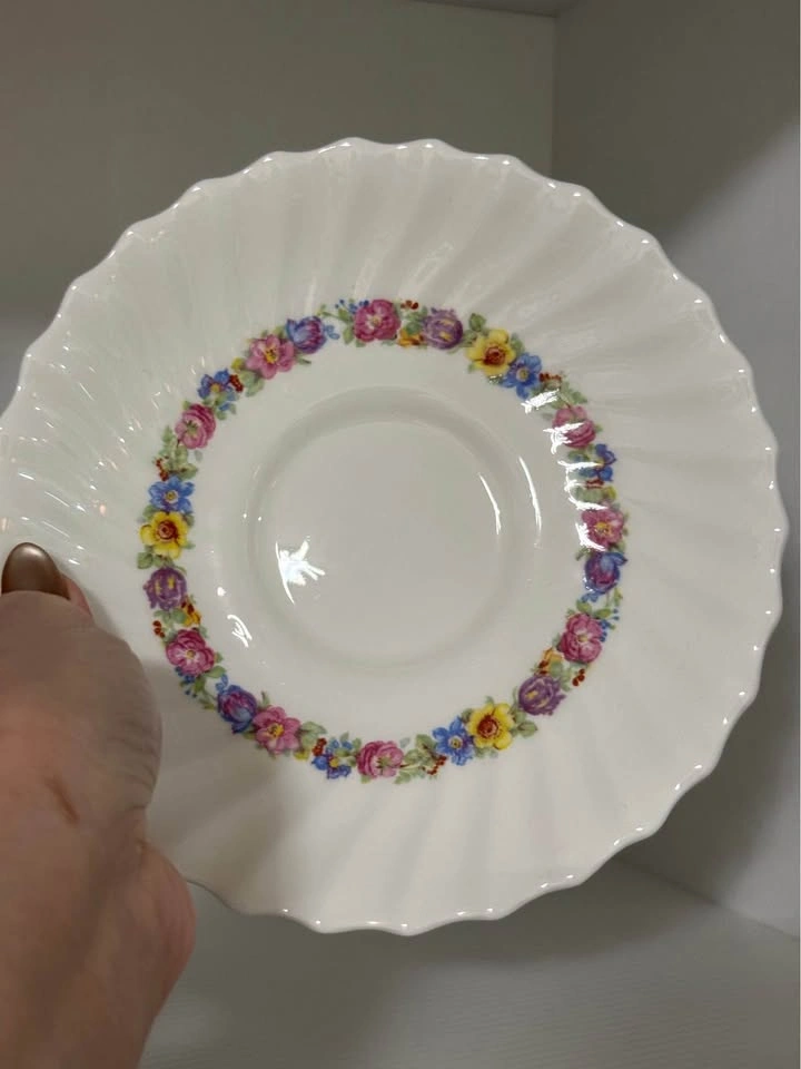 Royal Doulton Double-Handled Soup Bowl - photo 3