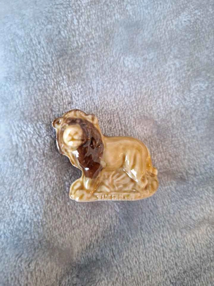 Vintage Wade Whimsies Figurines from Wade Ceramics England - photo 3