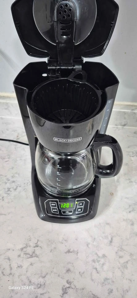 Coffee maker and crock pot - photo 2