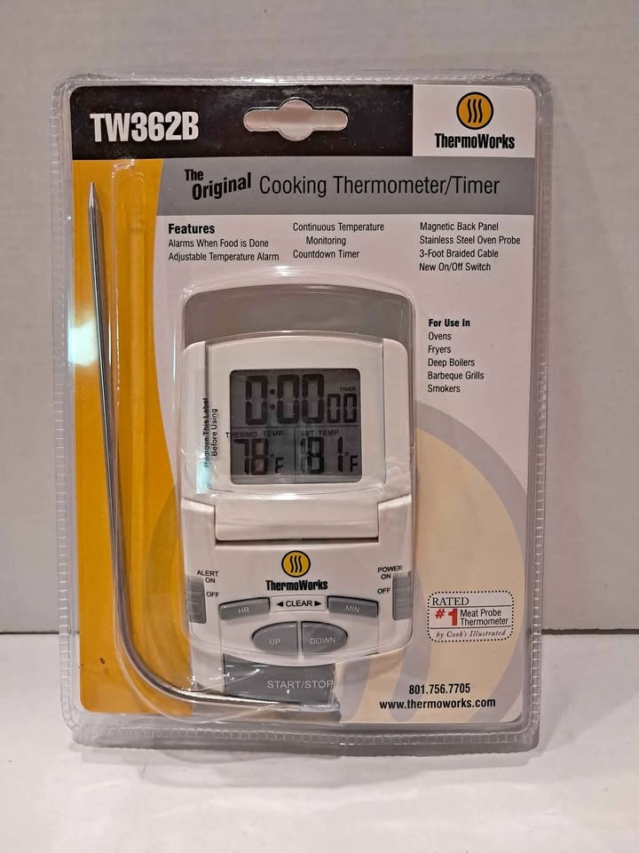 ThermoWorks TW362B Cooking Thermometer/Timer - New in Box