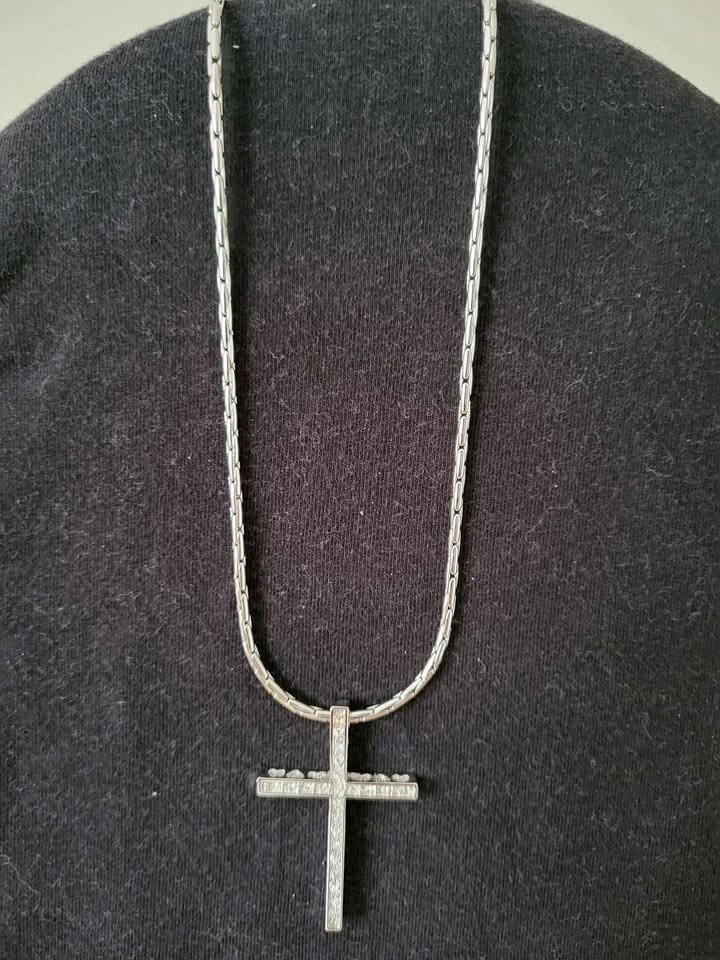 SILVER CROSS NECKLACE - photo 4