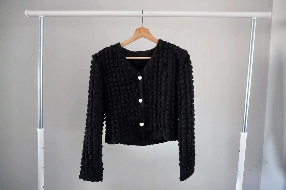 Brand new Women Sweater (Never-Worn) - photo 5