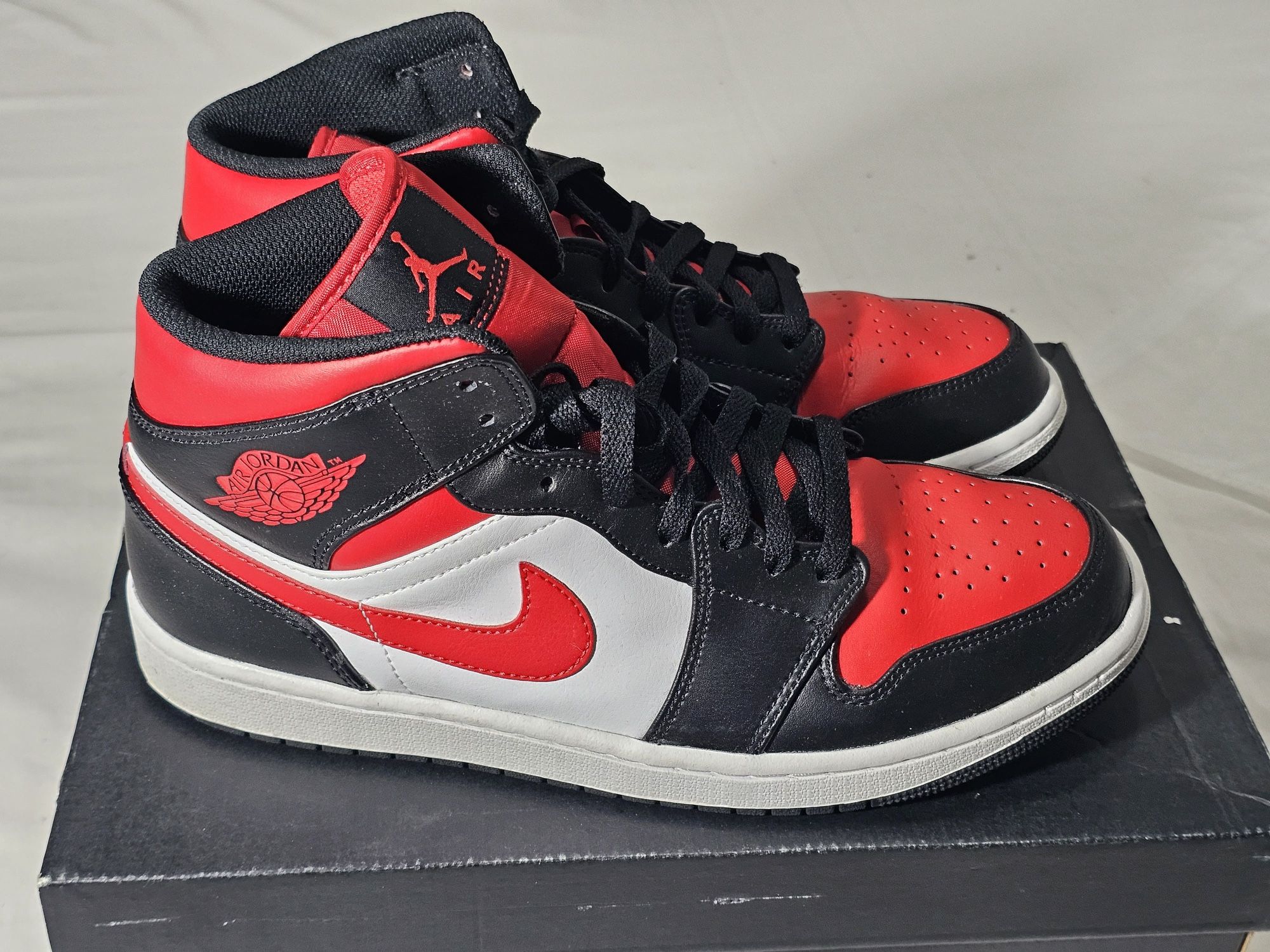 Jordan 1 Size 10 - photo 2