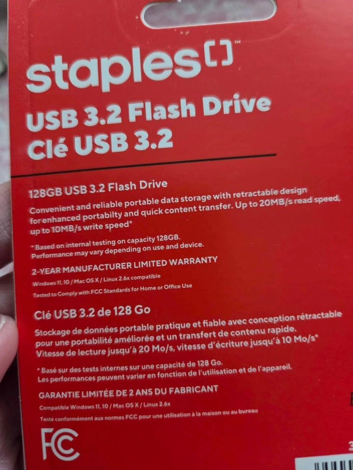 Staples USB 3.2 Flash Drive (Unopened) - photo 2