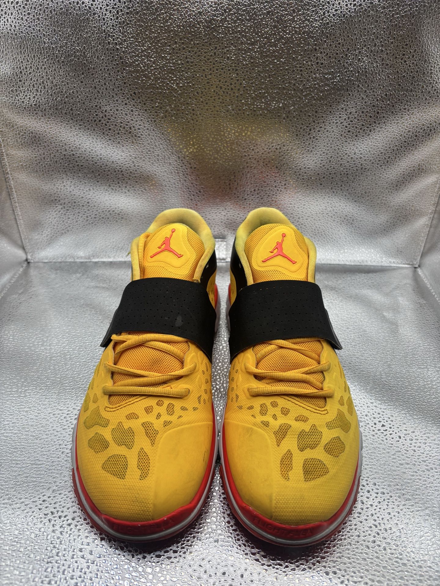 Air Jordan Flight Flex Trainer 2 University Gold - photo 2