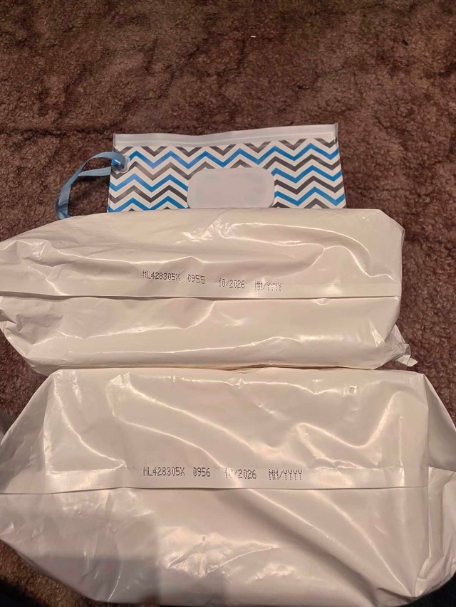 Pampers Sensitive Wipes - photo 2