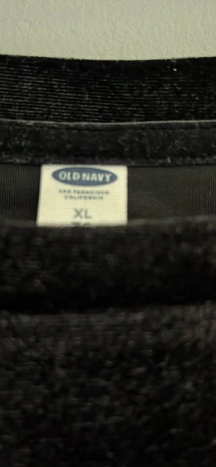 Old Navy Black velvet T-shirt XL - photo 2