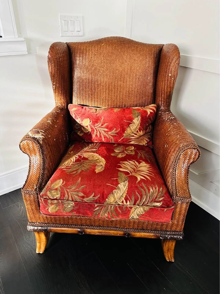 Tommy Bahama Single Chair
