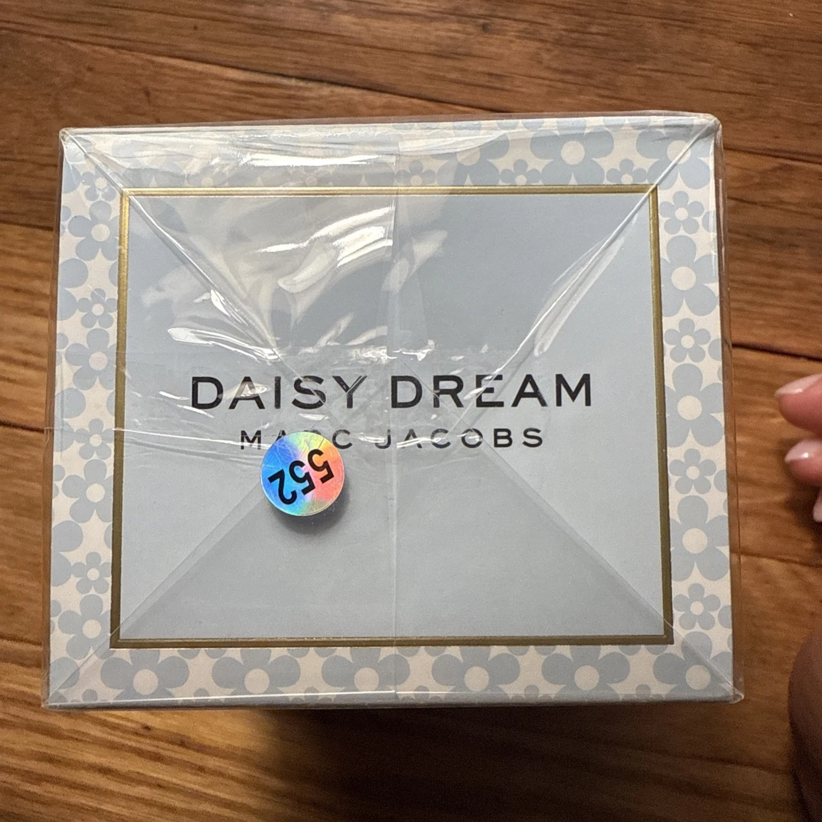 Marc Jacobs Daisy Dream 1.7 oz / 50 ml EDT Spray For Women - photo 4