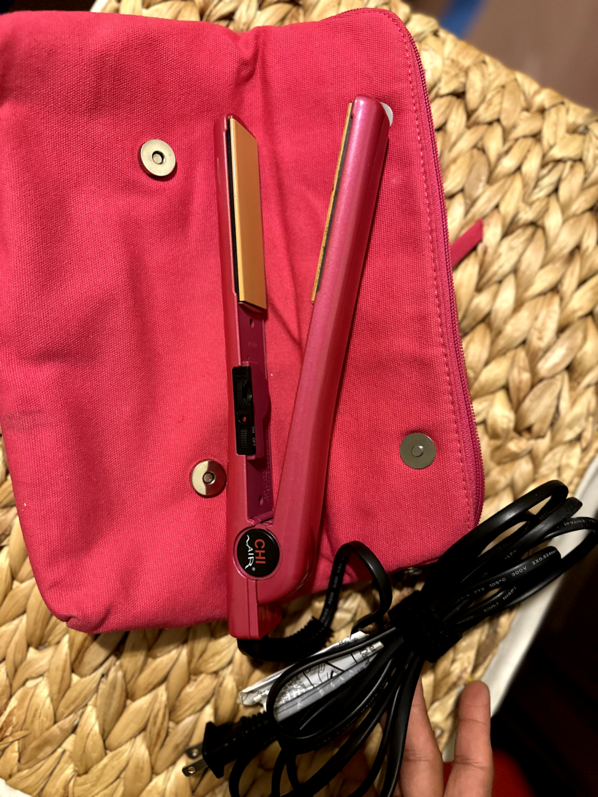 CHI Air Expert Tourmaline Ceramic Flat Iron - Pink Pouch