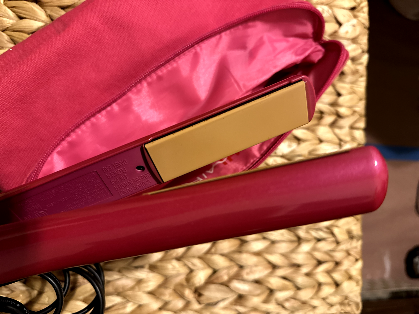 CHI Air Expert Tourmaline Ceramic Flat Iron - Pink Pouch - photo 4