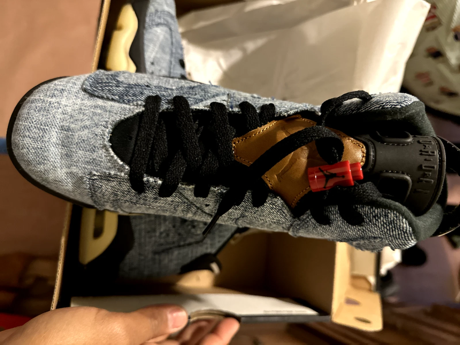 Nike Air Jordan Retro Washed Denim 2019 Size 7Y - photo 3