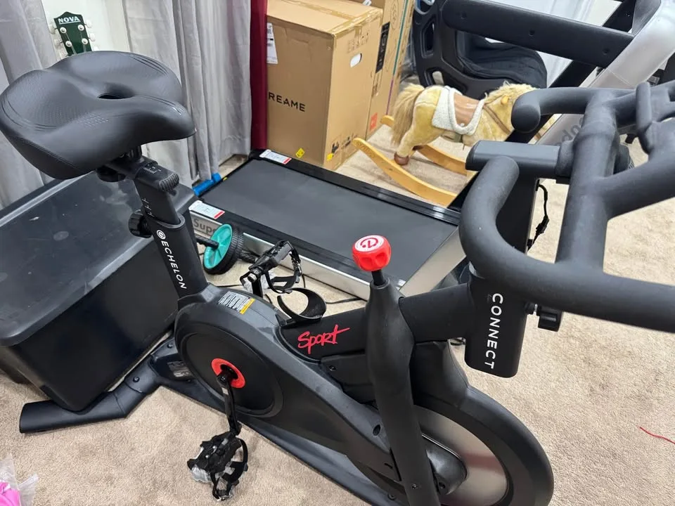 Echelon connect sport indoor cycling exercise bike image indicator(3)