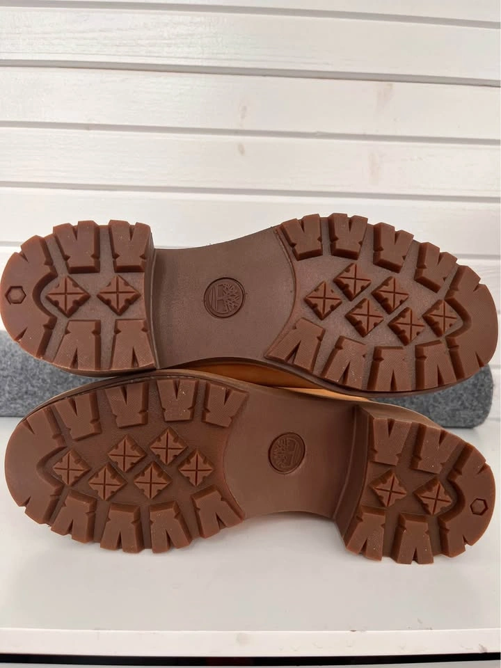 Brand New Timberland Kinsley Waterproof Boots  (Women’s Size 8M) - photo 5