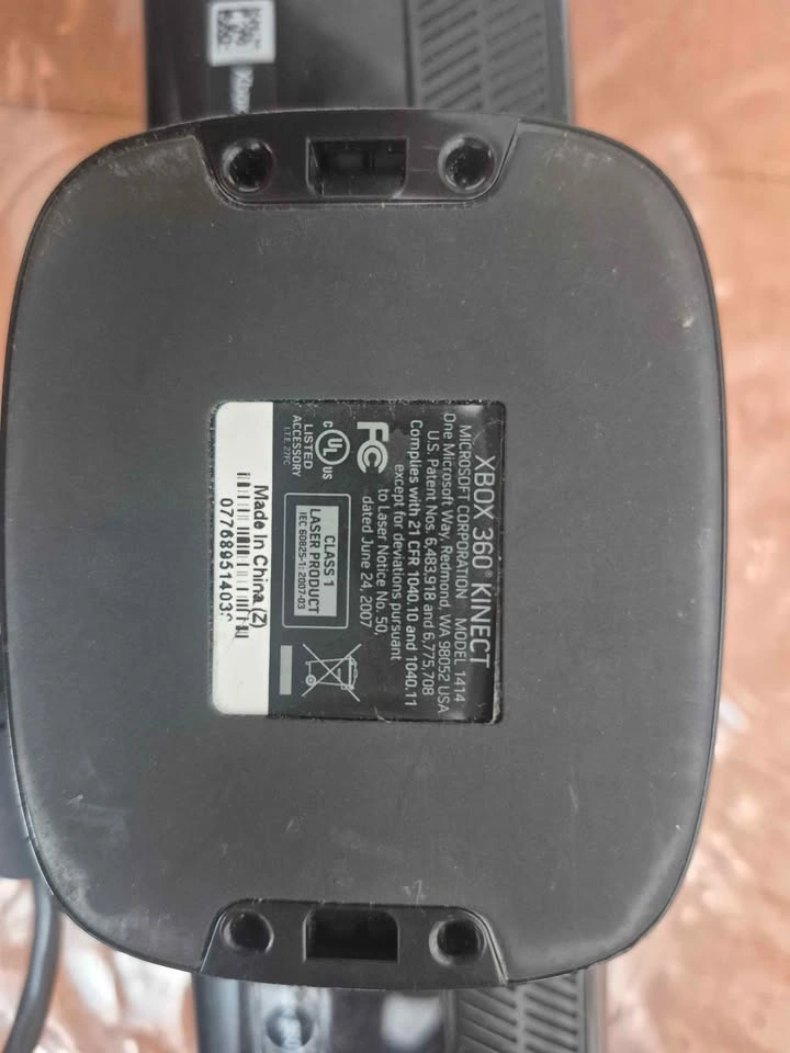 Xbox 360 Kinect Sensor - photo 4