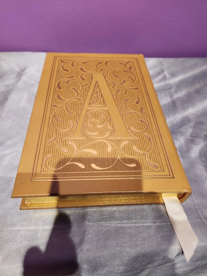 Easton Press Scarlet Letter Advanced Reservation Edition Gold RA - photo 2