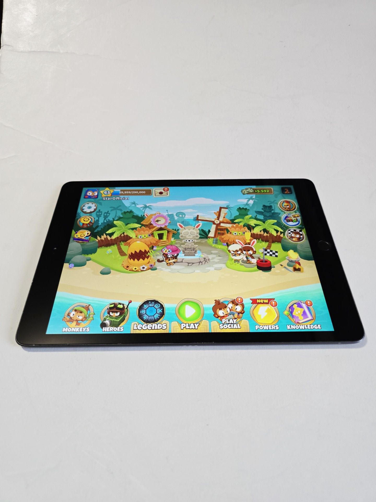Apple iPad (8th Generation) 32GB Space Grey - photo 5
