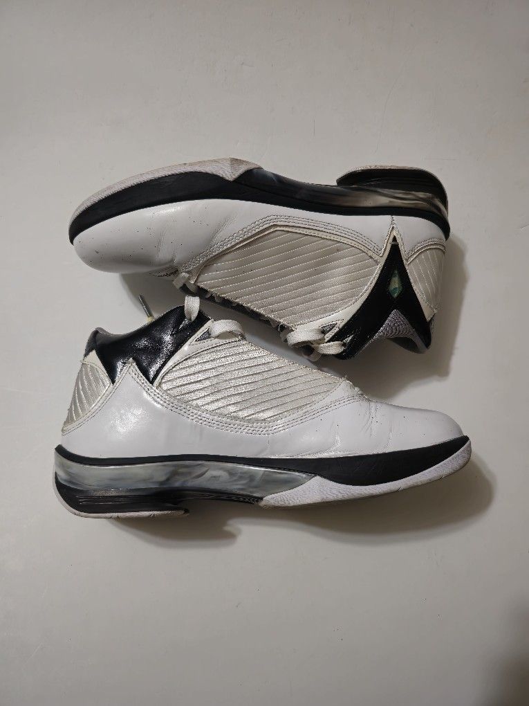 Nike Air Jordan 2008 'White/Black' - photo 3