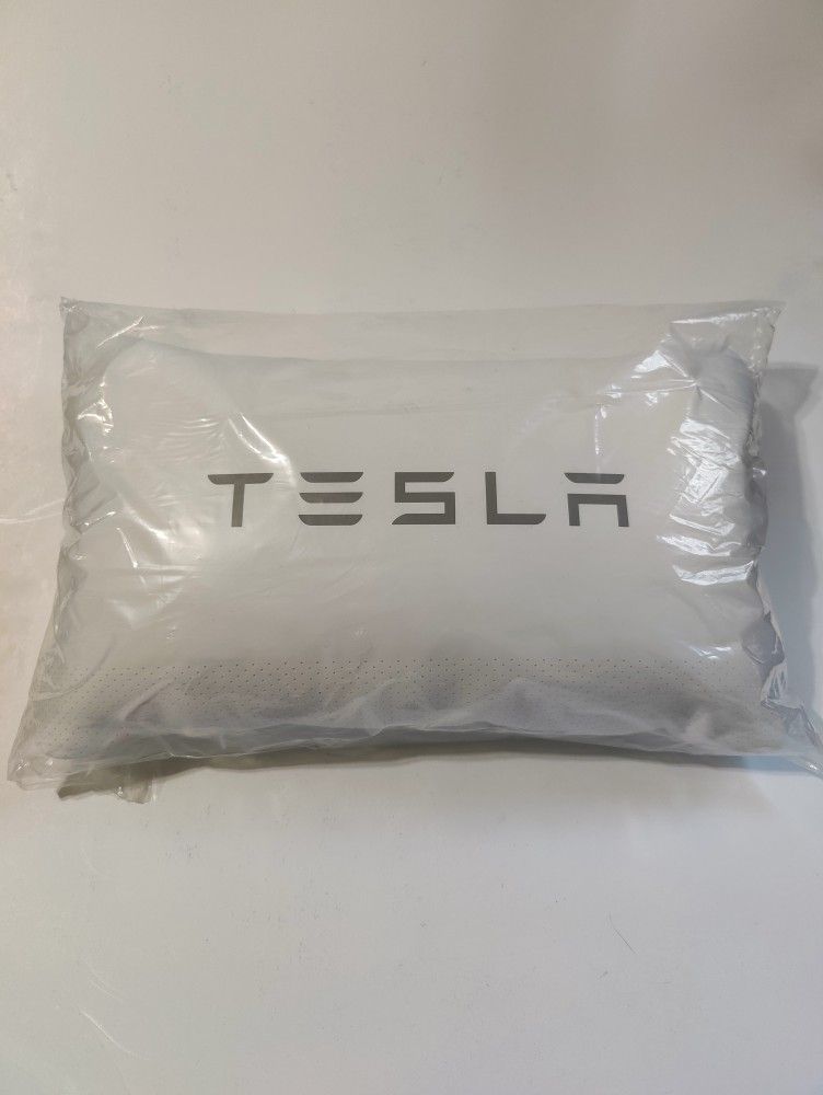 Tesbeauty Tesla Lumbar Support Pillow White