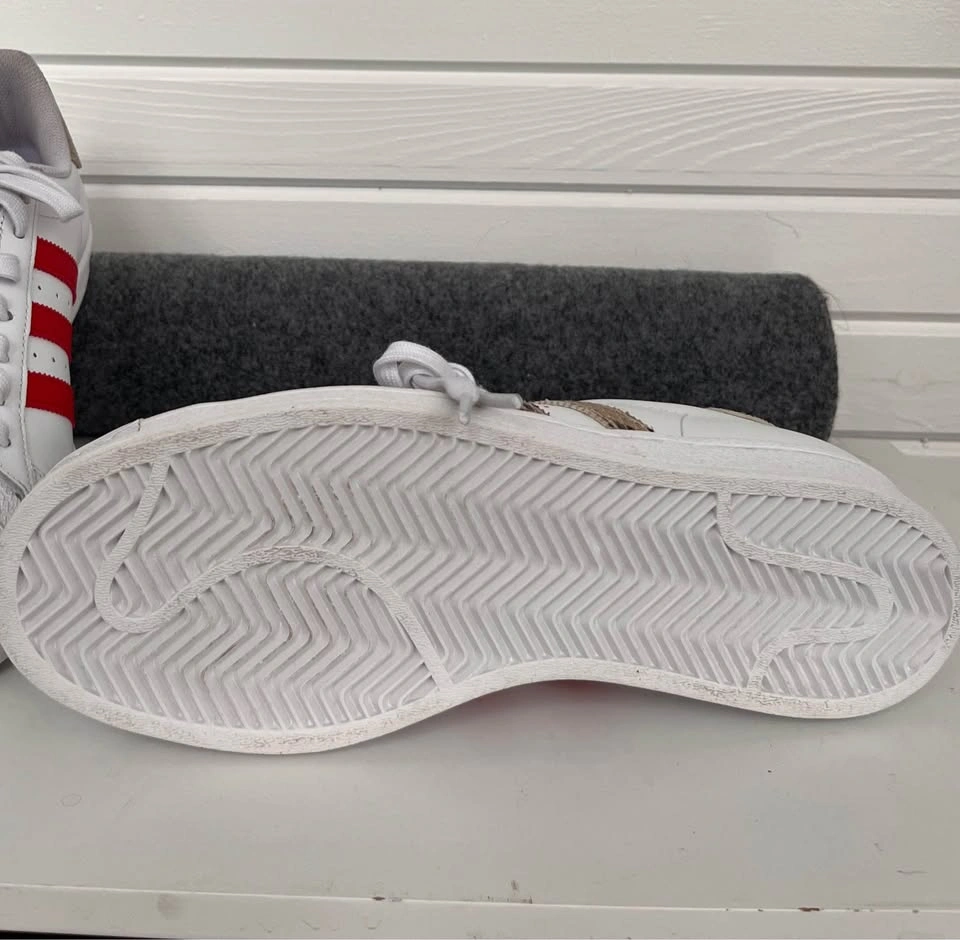 Adidas Women's Superstar Snakepack Shoes — Size 9 - photo 4