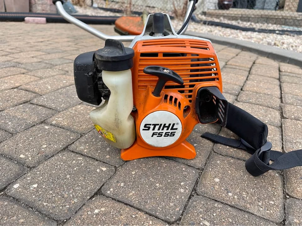 STIHL FS-55 Brushcutter