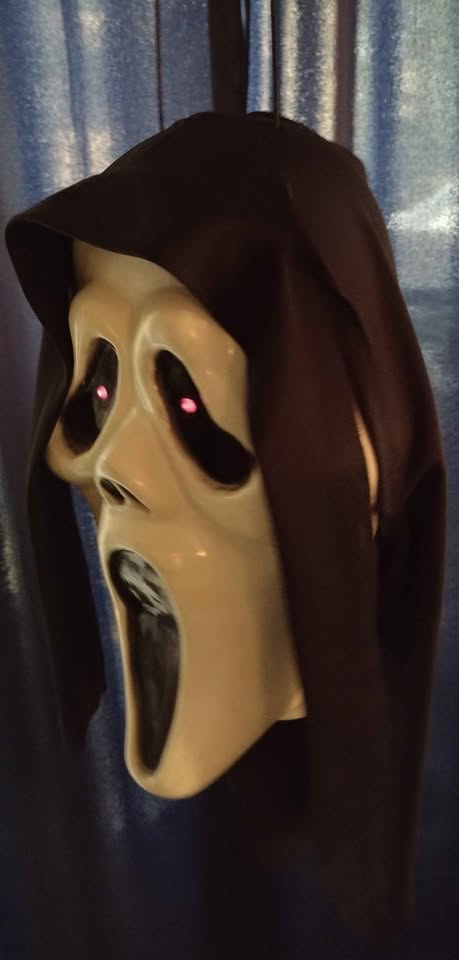 Hanging Ghostface Blow Mold Decoration Eye Flicker - photo 2