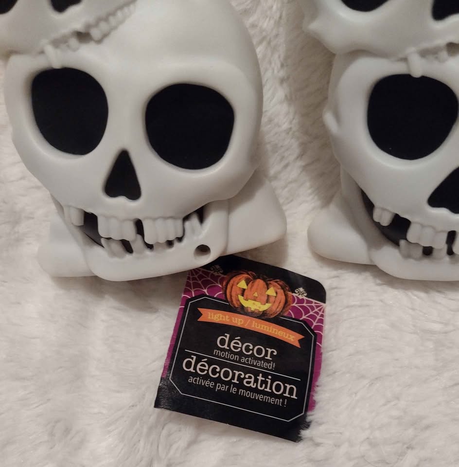 Halloween Decorations - photo 2
