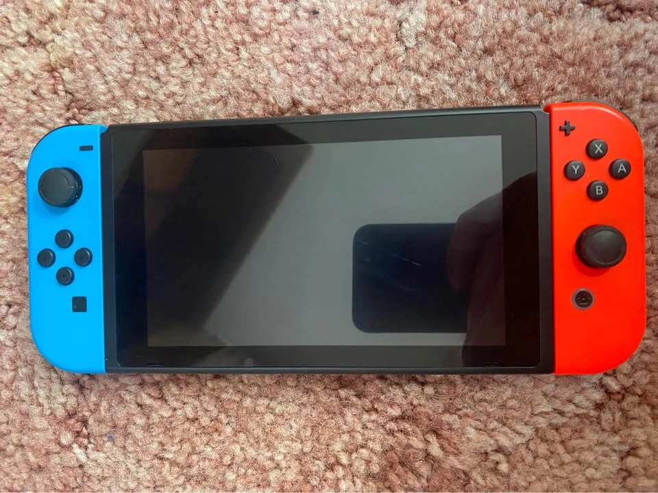 Nintendo Switch Bundle – Complete w/ Box + 3 Games - photo 3