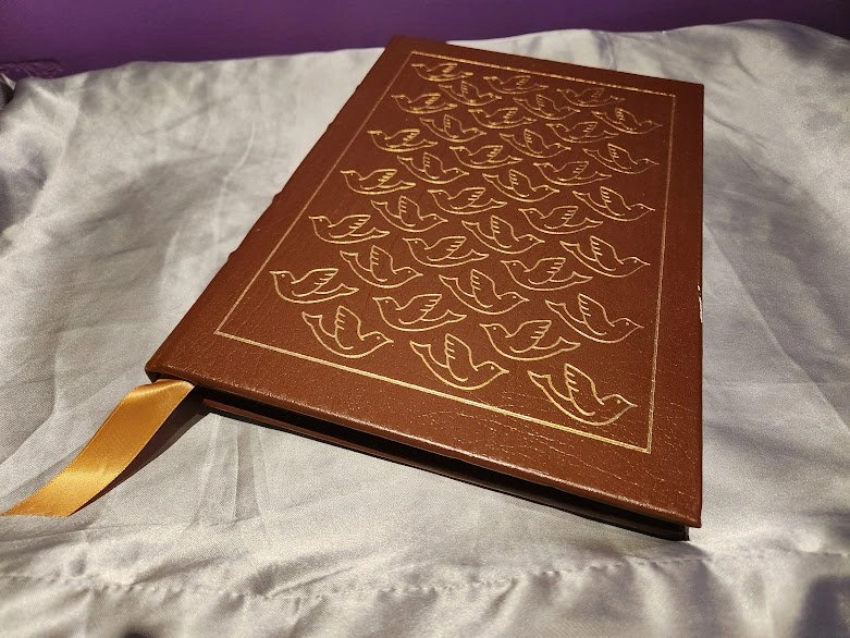Easton Press: The Birds, the Frogs by Aristophanes - photo 2