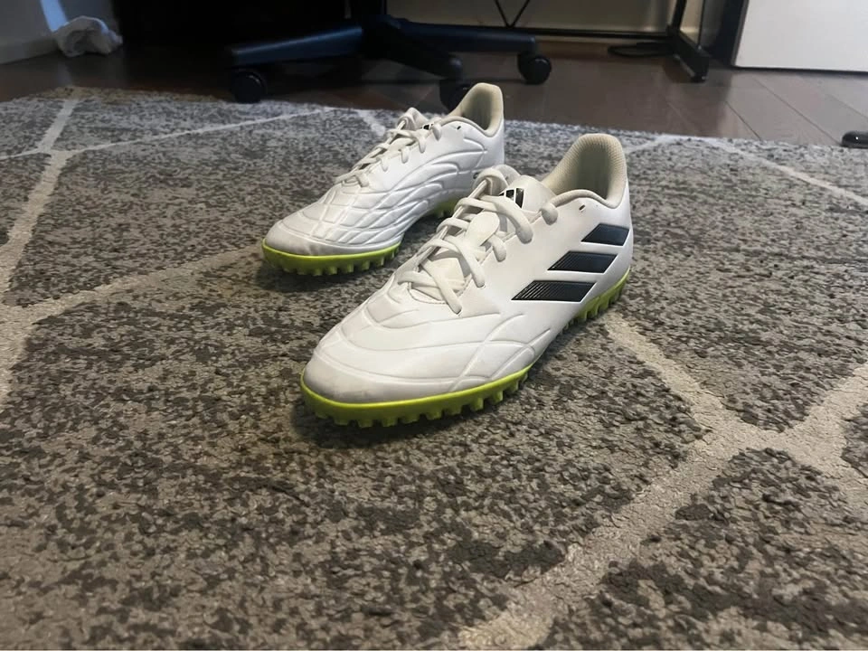 (NEGOTIABLE) Adidas Copa Pure.3 Turf - photo 2