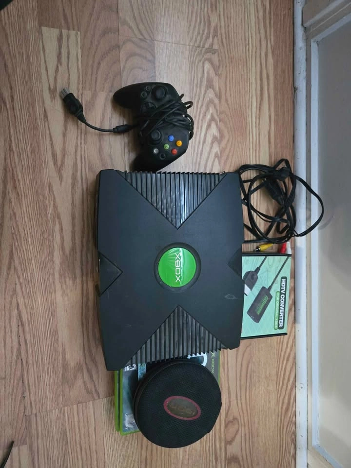 Original Xbox with HDTV converter - photo 3
