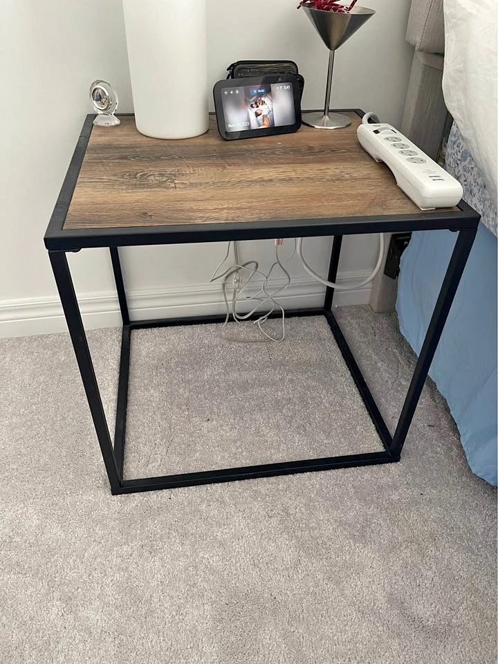 WOOD NIGHT STANDS