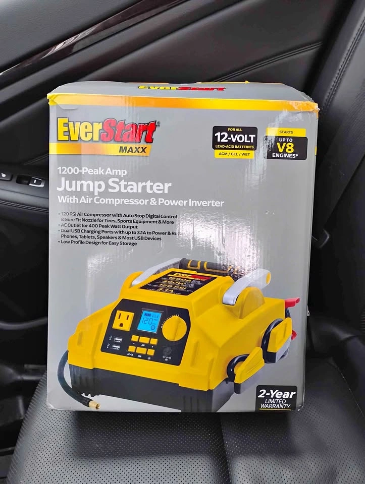 NEW Everstart Maxx Portable Jump Starter
