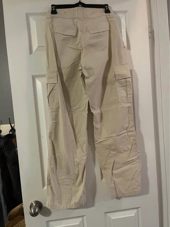 Hollister Cargo Pants - photo 3