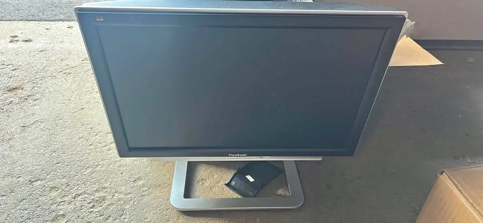 Computer Monitor Screen thumbnail